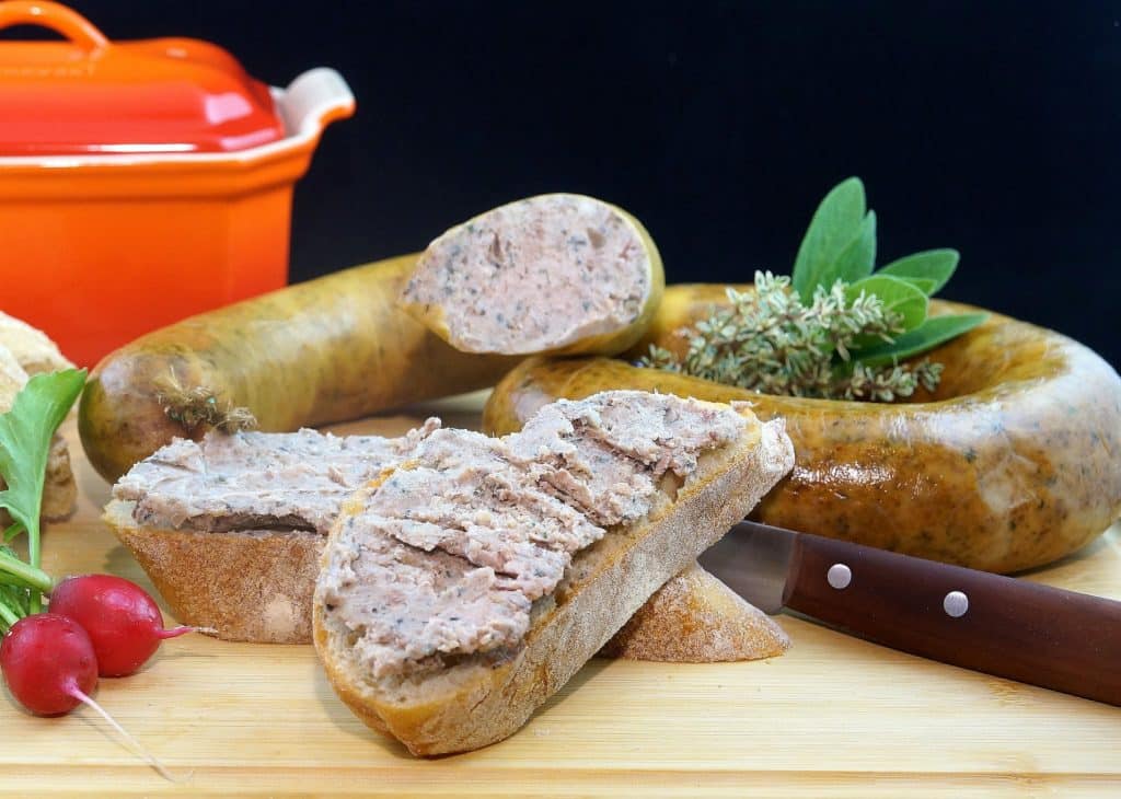 Hundekekse selber backen (15 Rezepte) 7 Leberwurst