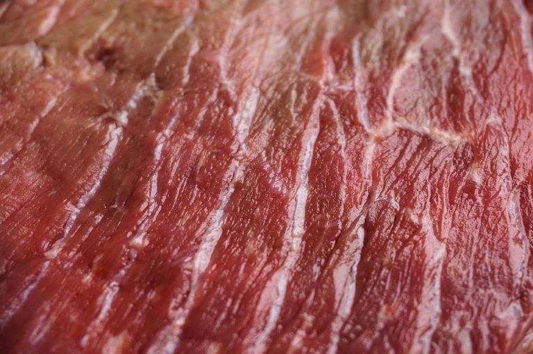 5 Fakten zu: Pferdefleisch für Hunde 5 Rohfleisch